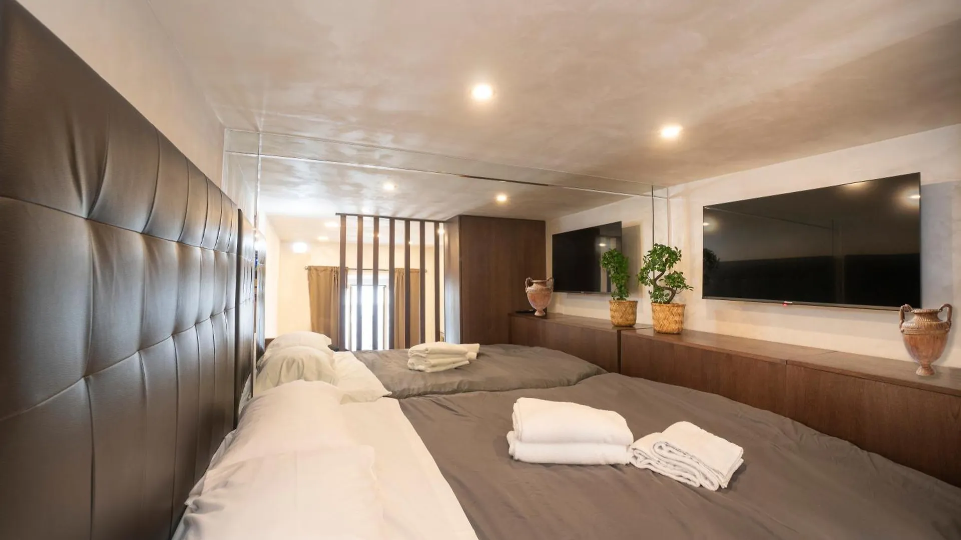 Popolo Pen 3 Apartament Roma